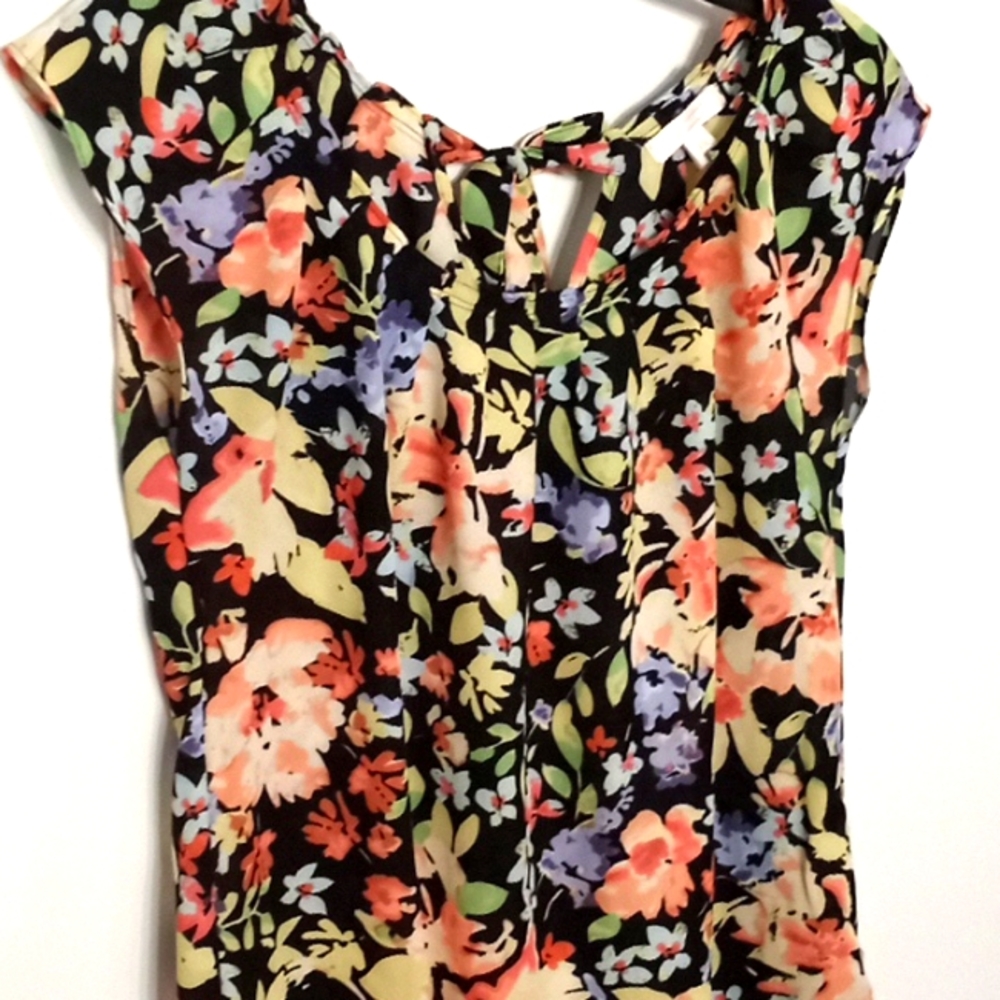 Lauren Conrad blouse